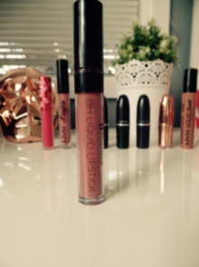 BH Cosmetics 'Clara' Long Wearing Liquid Matte Lipstick